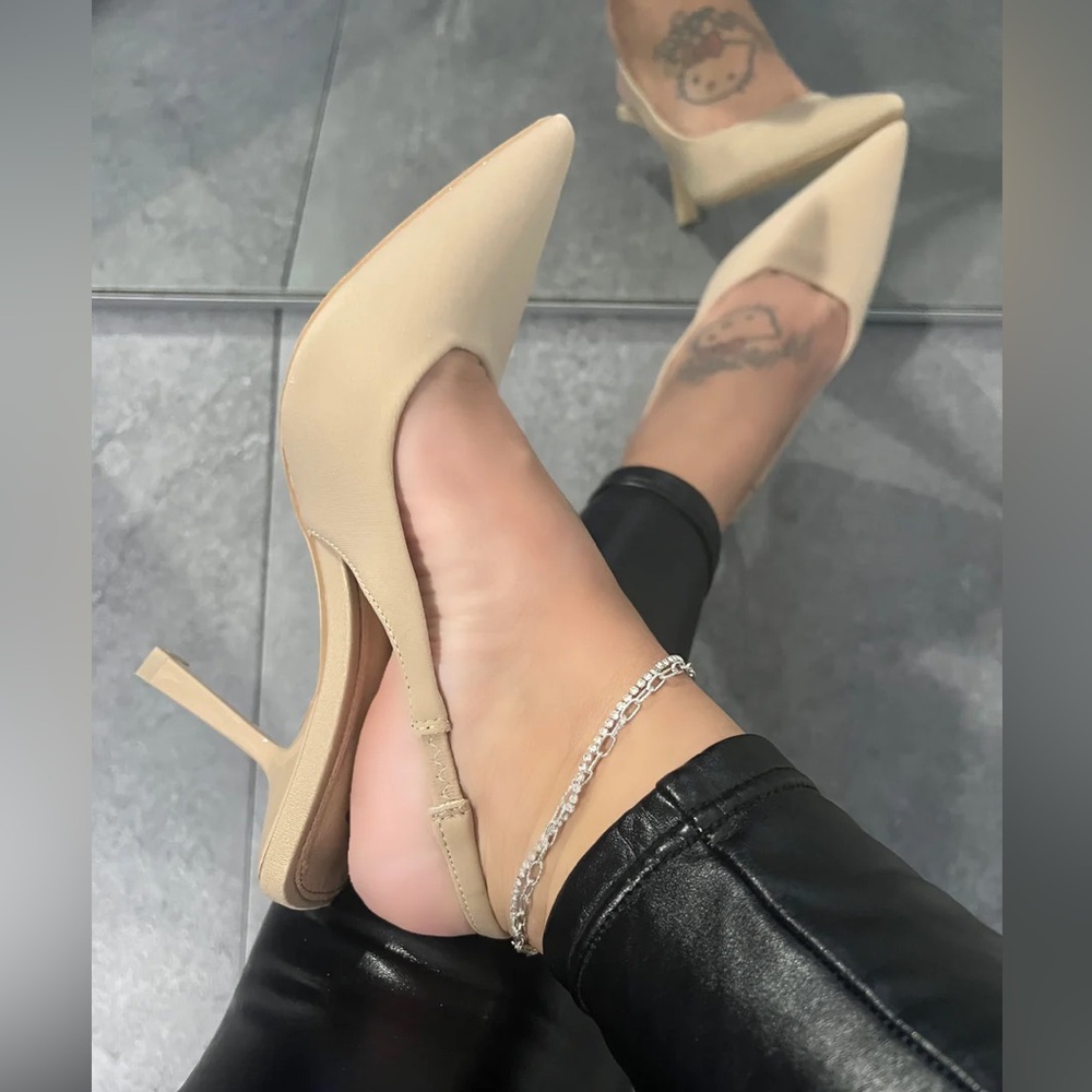 NEW! Elegant Beige Slingback Mid Heels